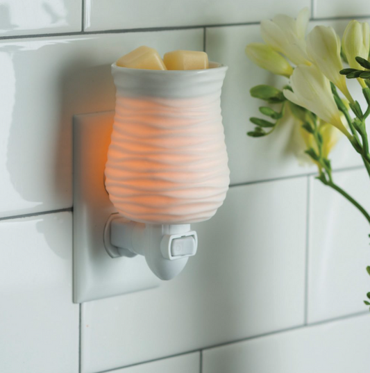 Harmony Pluggable Fragrance Warmer