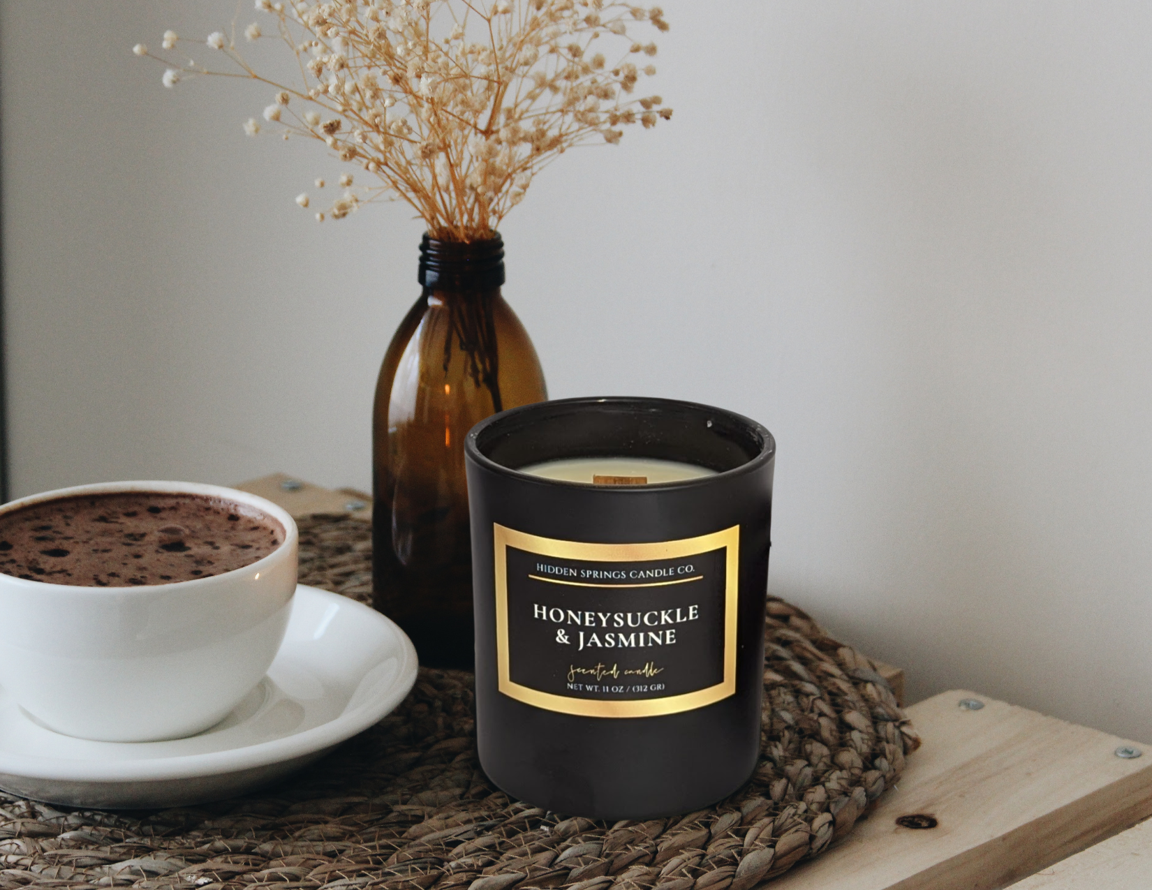Honeysuckle & Jasmine-Hidden Springs Candle Co